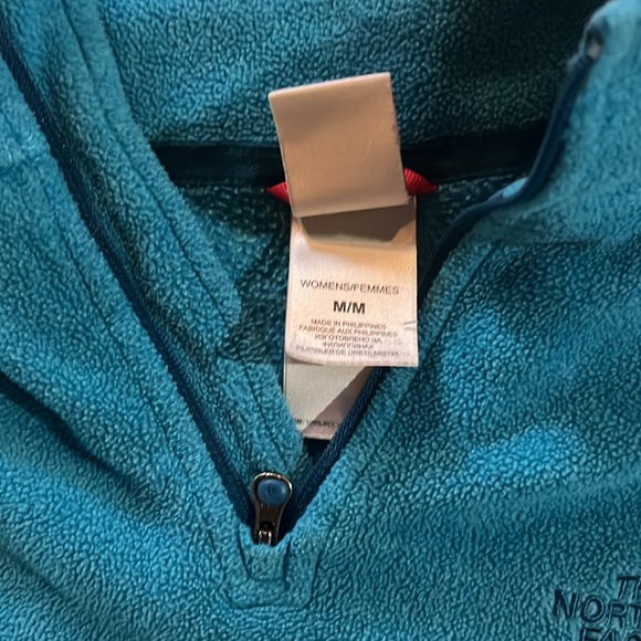 North face fleece size medium - Picture 3 of 3